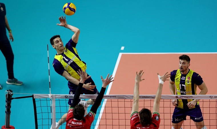 Fenerbahçe, CEV Kupası'nda yarı finalde!