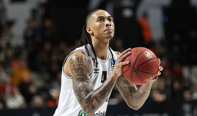 Beşiktaş gruplara mağlubiyetle veda etti