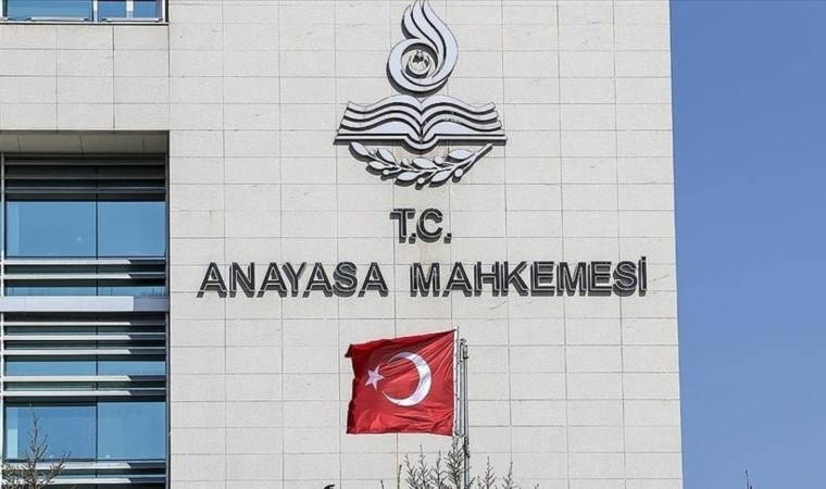 Rapor alıp tatile gittiği yerden fotoğraf paylaşan işçiye AYM’den kötü haber