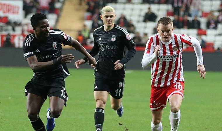 Beşiktaş Antalya'da Muleka ile turladı!