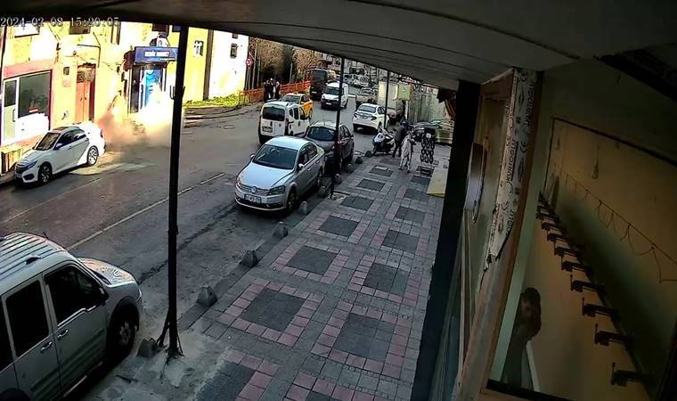 Tekel bayi önüne patlayıcı atıp kaçtılar!