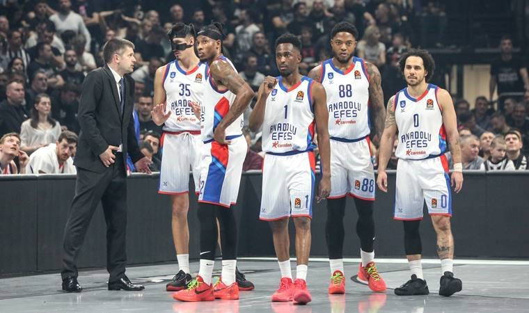 Anadolu Efes, Partizan deplasmanında kayıp!