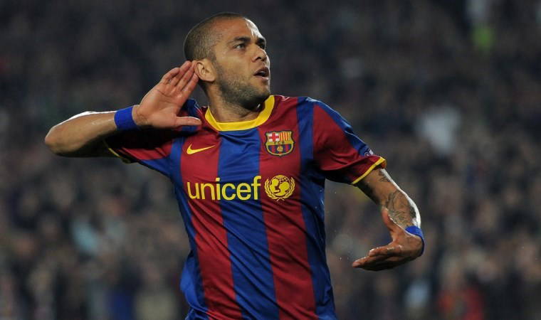 Eski futbolcu Dani Alves'in intihar ettiği iddia edildi