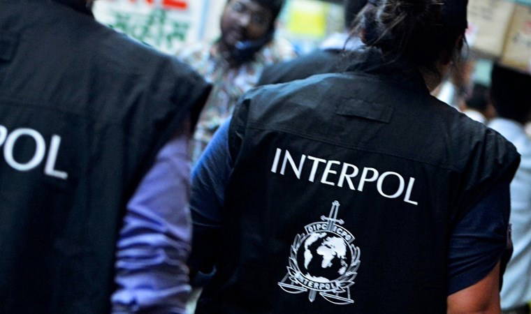 Interpol kırmızı bültenle arıyordu: 'Kedi' yakalandı