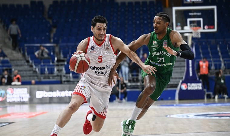 Bursaspor, İstanbul'dan galibiyetle döndü