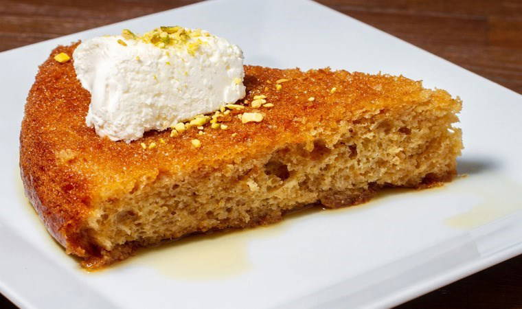 Ramazan ayının bereketli tatlısı: Ekmek kadayıfı