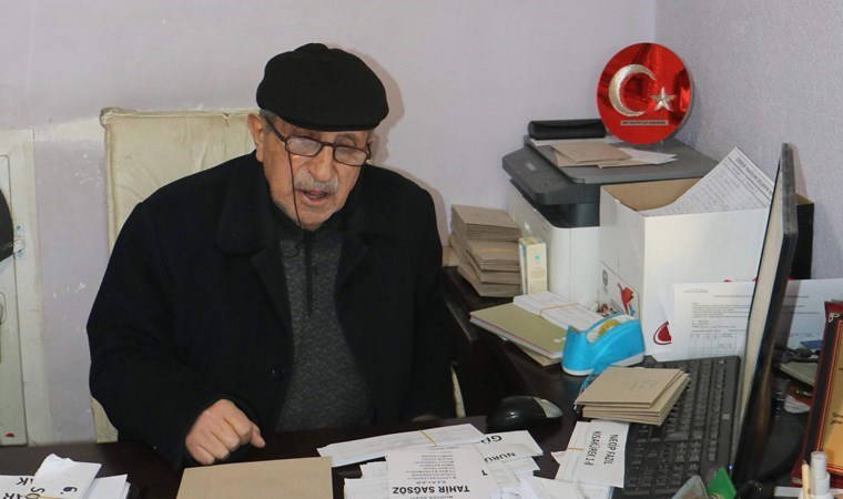 72 yaşındaki muhtarın hedefi yarım asrı tamamlamak