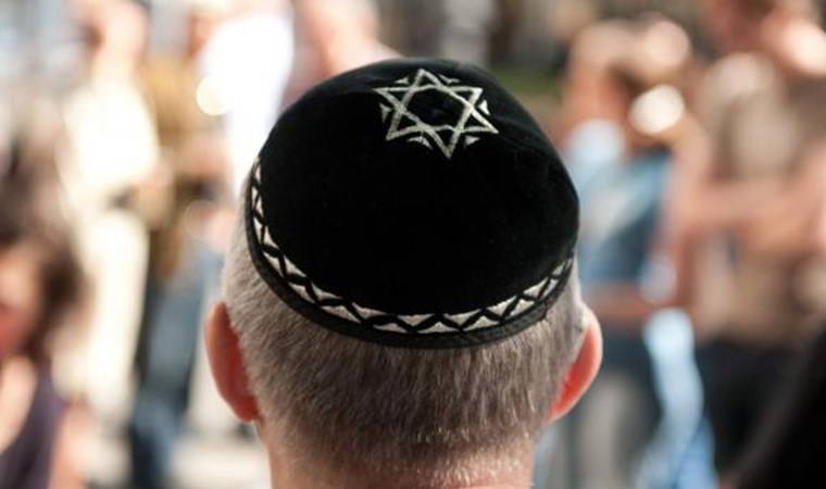 ABD'nin Suudi Arabistan ziyaretinde 'Kipa' krizi