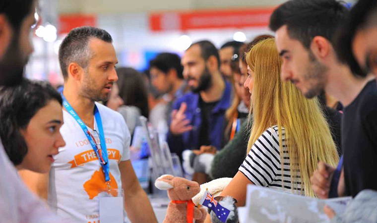 'Yabancı eğitim kurumları Türk gençlerini istiyor'