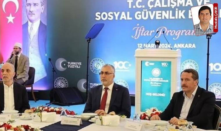 Bakanlığın iftarında AKP propagandası: Cumhur İttifakı’nın adayı Turgut Altınok da vardı!