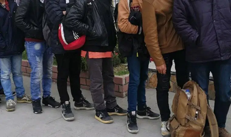 Mersin'de 26 kaçak göçmen yakalandı