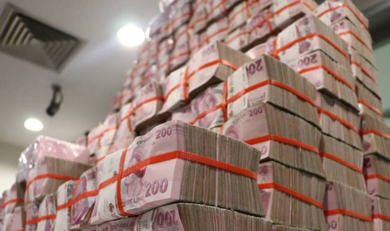 Seçim öncesi bütçe 153,8 milyar TL açık verdi