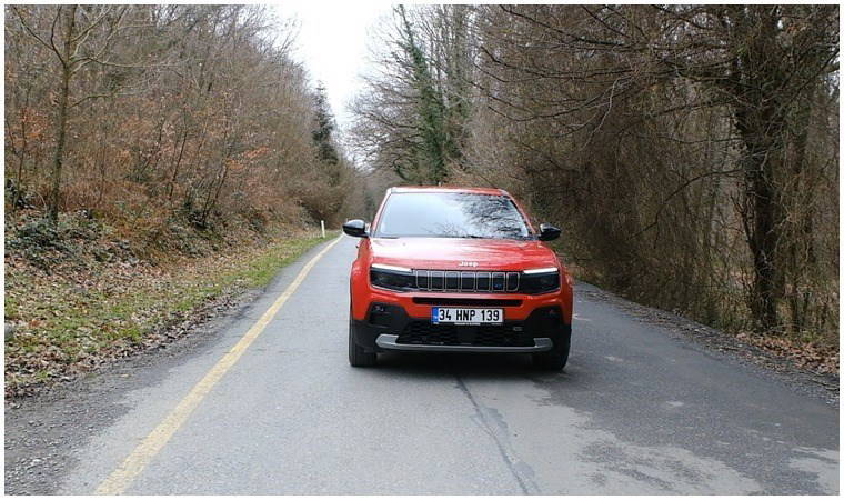 Avrupa'da 'Yılın Otomobili' seçilen Jeep Avenger'ı test ettik: İşte elektrikli modele dair tüm ayrıntılar...