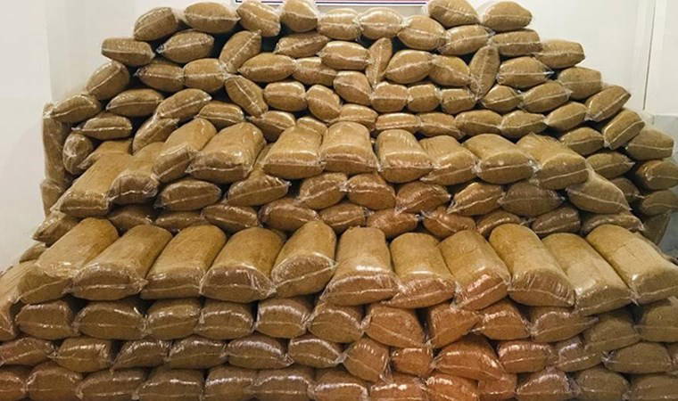 Ankara'da 10,5 ton kaçak tütün ele geçirildi