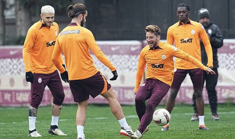 Galatasaray'dan milli ara kararı!