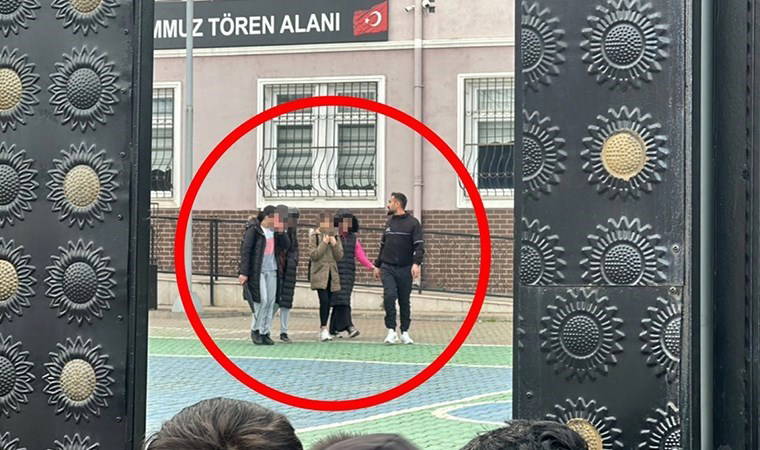 Bursa’da 4 öğrenci kapanan okulda mahsur kaldı