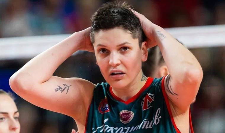 Ebrar Karakurt'tan Beşiktaş isyanı: 'Diyecek kelime bulamıyorum'