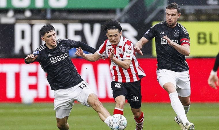 Ahmetcan kırmızı kart gördü, Ajax 2-0'dan geri döndü