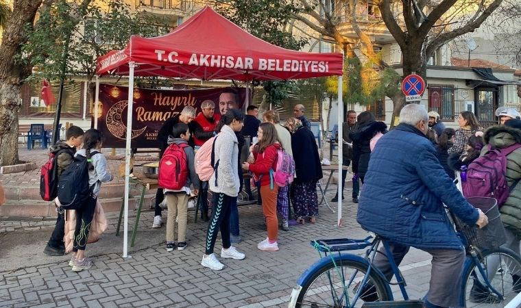 Akhisar Belediyesi’nin iftar çadırına saldırı