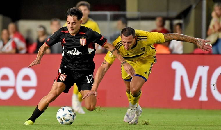 Arjantinli futbolcu nöbet geçirdi, karşılaşma ertelendi!