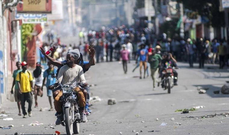Haiti'de gerilim yüksek: Çeteler arasında çatışma