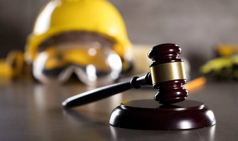 Depremde işe gidemediği için tazminatsız çıkarılmıştı... Mahkemeden karar çıktı