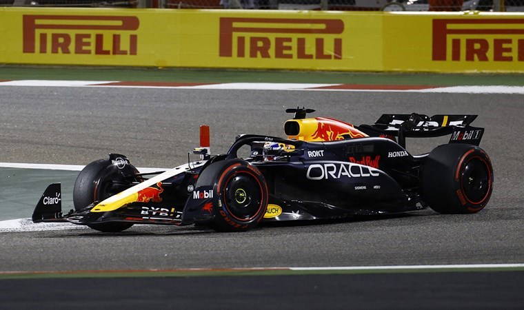 Formula 1'de heyecan başladı: Sezonun ilk yarışına Verstappen damga vurdu!