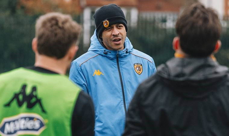 Liam Rosenior'dan Fenerbahçe ve Galatasaray sözleri: 'Şimdilerde daha çok ilgiliyim'
