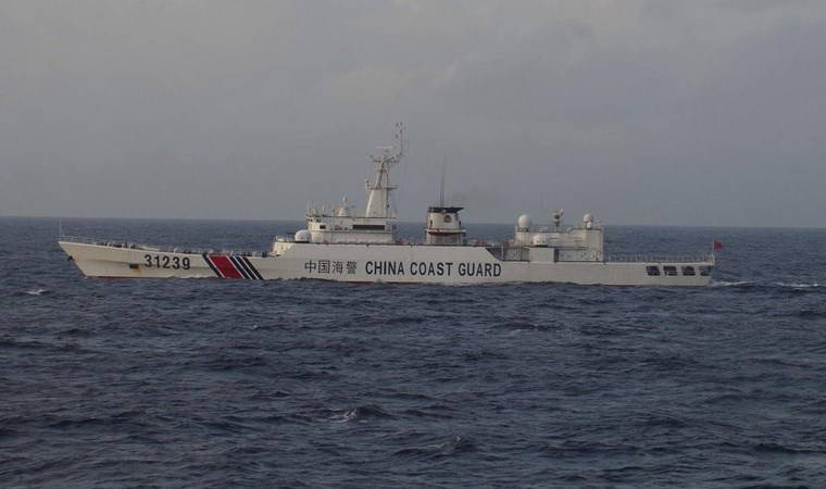 Tartışmalı adalarda gerginlik: Japon kara sularını ihlal etti