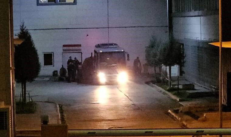 Mahkum yatağını ateşe verdi... Çok sayıda kişi dumandan etkilendi!