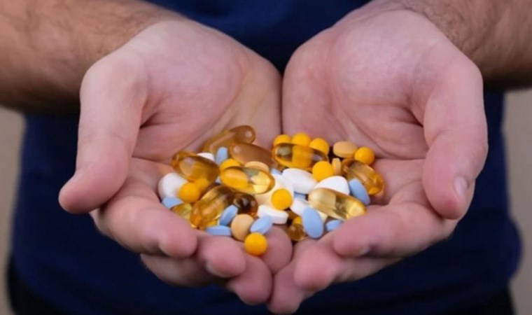 Vitamin takviyeleri kullanmadan önce dikkat! Karaciğerden böbreğe ciddi hasar verebiliyor...