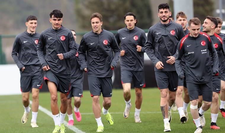 Hazırlık maçları öncesi... A Milli Takım kadrosunda 2 değişiklik!