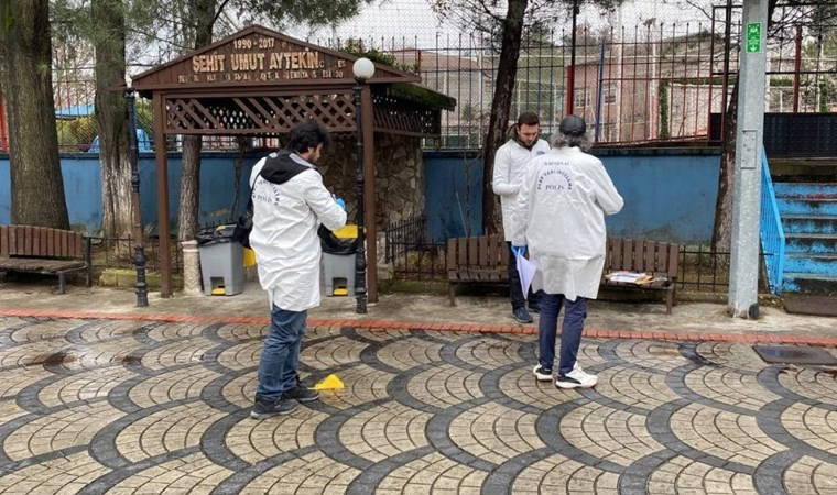 Lise bahçesinde 'kız arkadaşıma baktın' kavgası: 3 yaralı