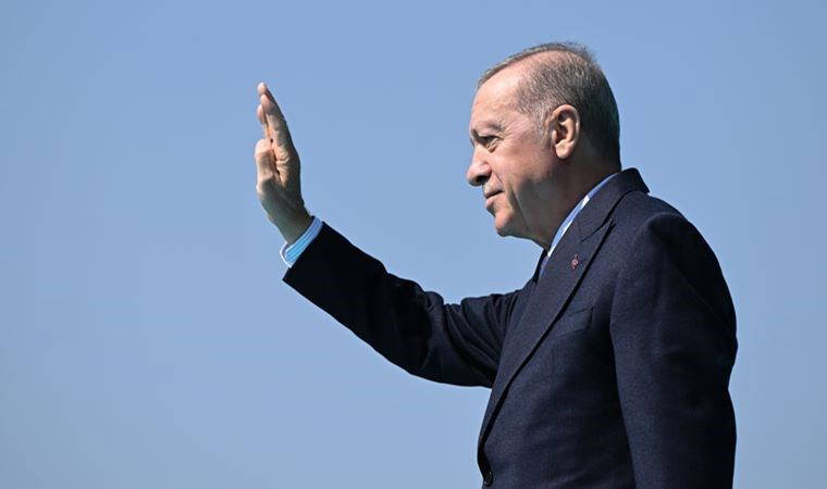 Muhalefete ‘turist’ dedi