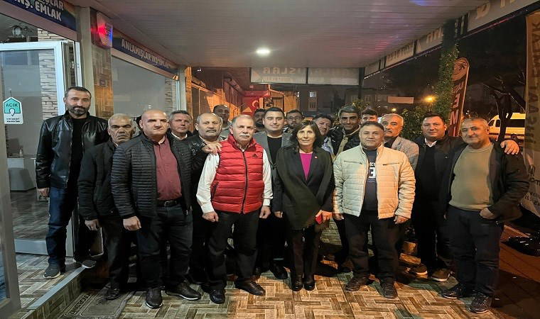 CHP’nin Seyhan adayı Tekin’den esnaf ziyareti