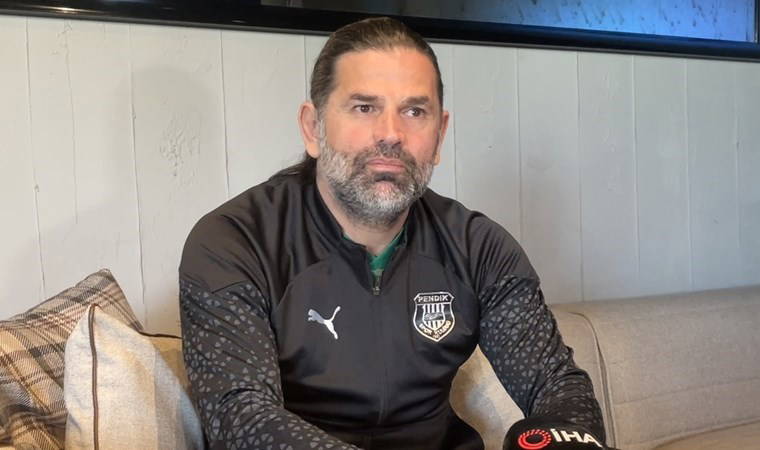 'Misafir takım kulübesinin önünde...'