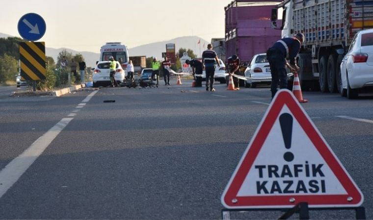 Milas-Söke Karayolu’nda feci kaza: 1’i çocuk 5 yaralı