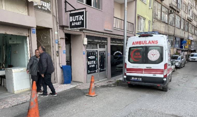 Faciadan dönüldü... Üçüncü kattan düşen bebek tente sayesinde kurtuldu!