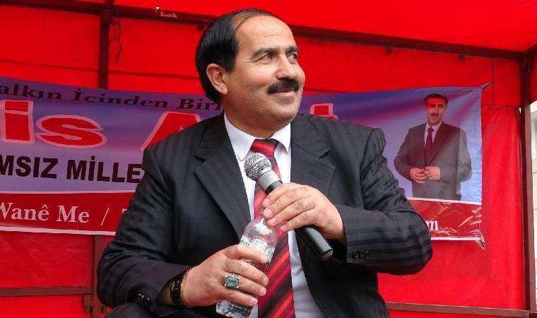 Kendini ‘yerli patates’ olarak tanıtan Ahi, Van'da oy istedi