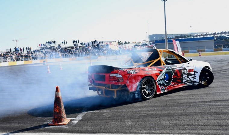 Türkiye'nin ilk TOSFED onaylı drift pisti açıldı!
