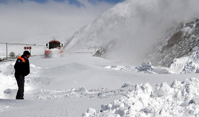 Meteoroloji'den Doğu Karadeniz ve Doğu Anadolu için 'çığ' uyarısı