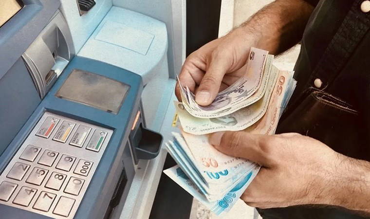 Emekliler dikkat! Başvurular bugün başladı... Emekli maaşı promosyon ödemesi nasıl alınır?  Hangi banka ne kadar promosyon veriyor?