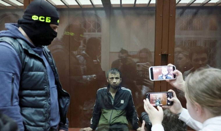 Rus basınından çarpıcı iddia: 'Teröristlerden ikisi, Türkiye'de talimat aldı'