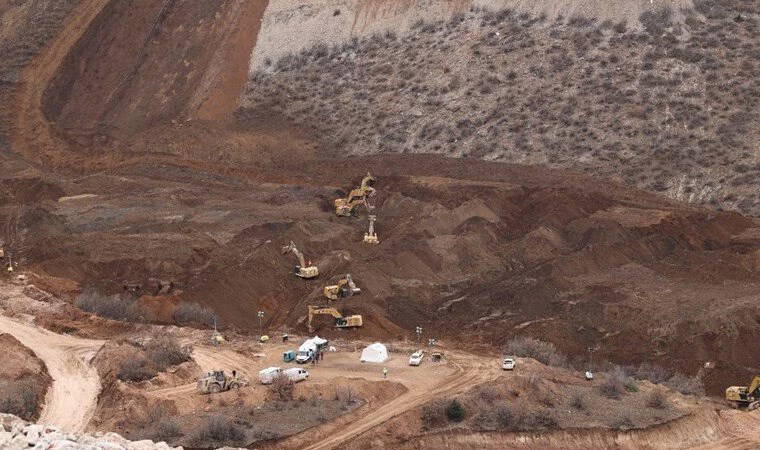 İşçilerden hâlâ haber yok