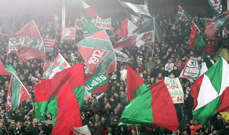 Karşıyakalılar stat için sokağa iniyor