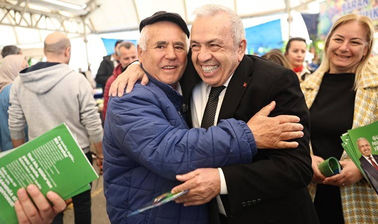 CHP Nilüfer Belediye Başkanı Adayı Şadi Özdemir, '100 Güldüren Projeleri'ni' açıkladı