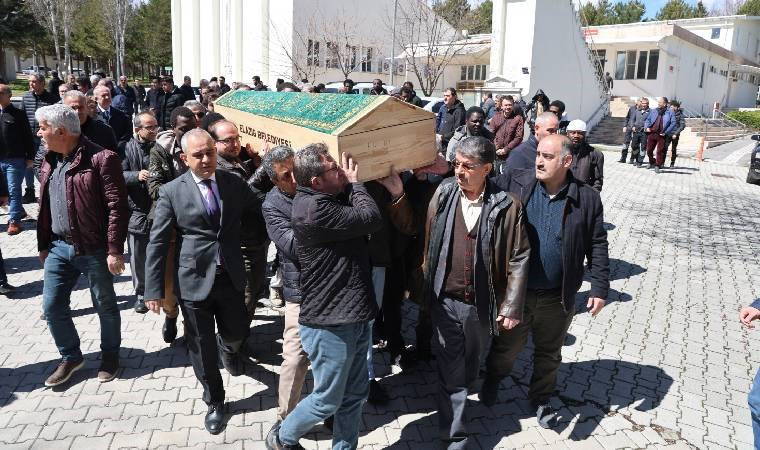 Kimsesizler mezarlığına defnedilecekti: Üniversite sahip çıktı!