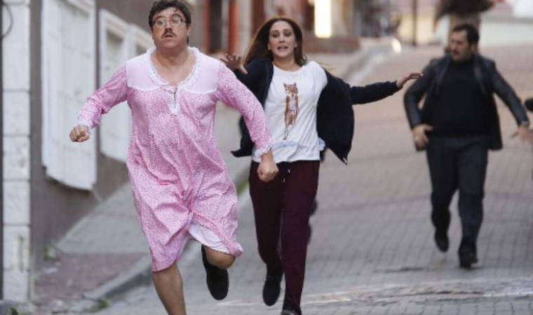 TV yayın akışı 27 Mart Çarşamba! Hangi kanalda ne var, günün filmleri ve dizileri neler?