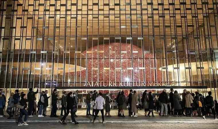 Guinness rekortmeni müzisyen Türkiye'de konser vermeye hazırlanıyor...