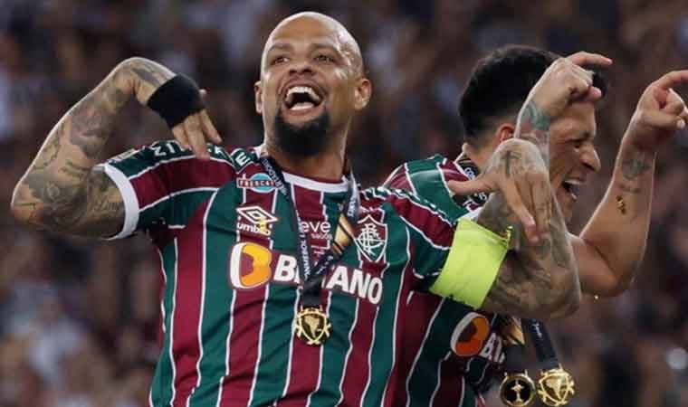 Felipe Melo'dan Dani Alves'e tepki!